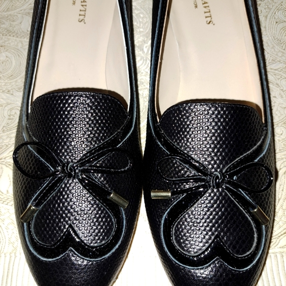 Eric Javits Black Flats 9.5 Narrow - Picture 2 of 16